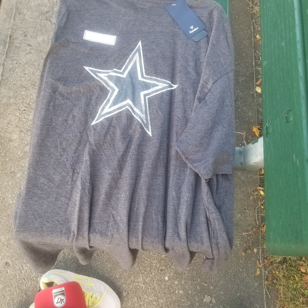T shirt